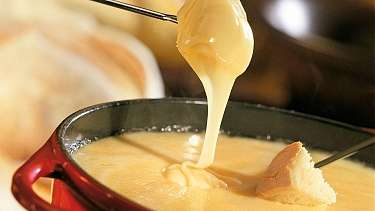 Gluschtiges Kaesefondue Gluschtiges Kaesefondue