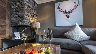 Suite im Luxus Chalet "Mittellegi" Suite im Luxus Chalet "Mittellegi"