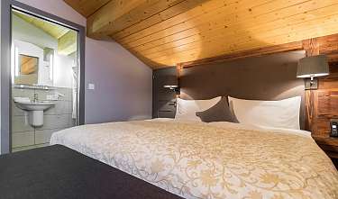 Bedroom Bedroom
