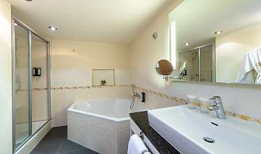 Junior Suite Junior Suite