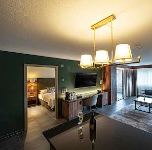 Superior Suite mit 1 Schlafzimmer Wohnbereich Superior Suite mit 1 Schlafzimmer Wohnbereich