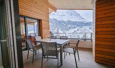 5531 Balcony 5531 Balcony