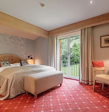 5532 Bedroom