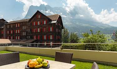 Superior Suite with 2 bedroom Eiger view